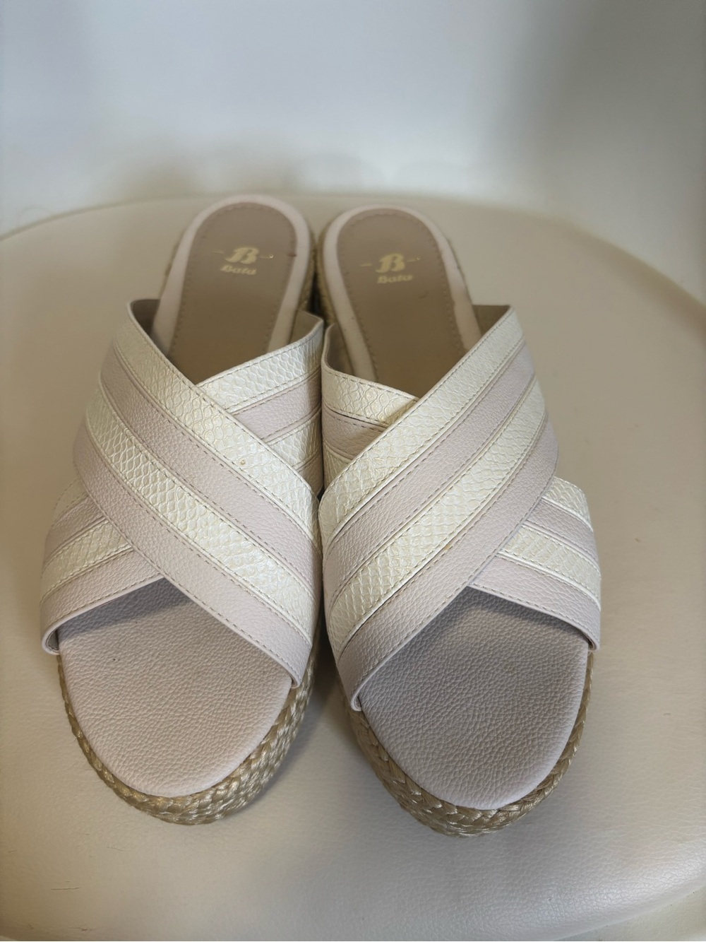 White Cream crisscross sandals Bata size US 9 / 40 Women (worn 1x)